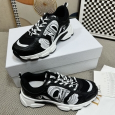 Christian Dior Sneaker